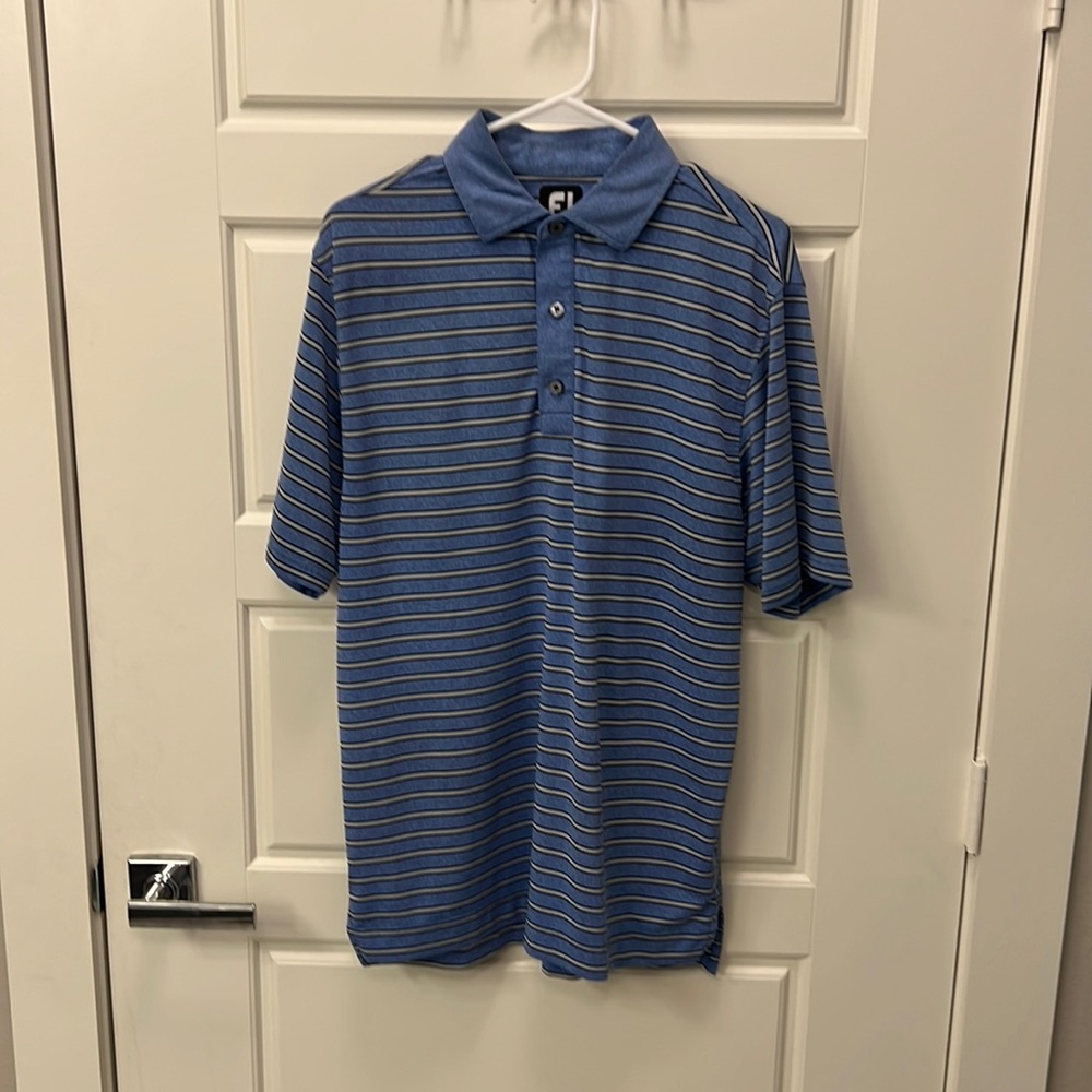 Small Foot Joy golf polo.
